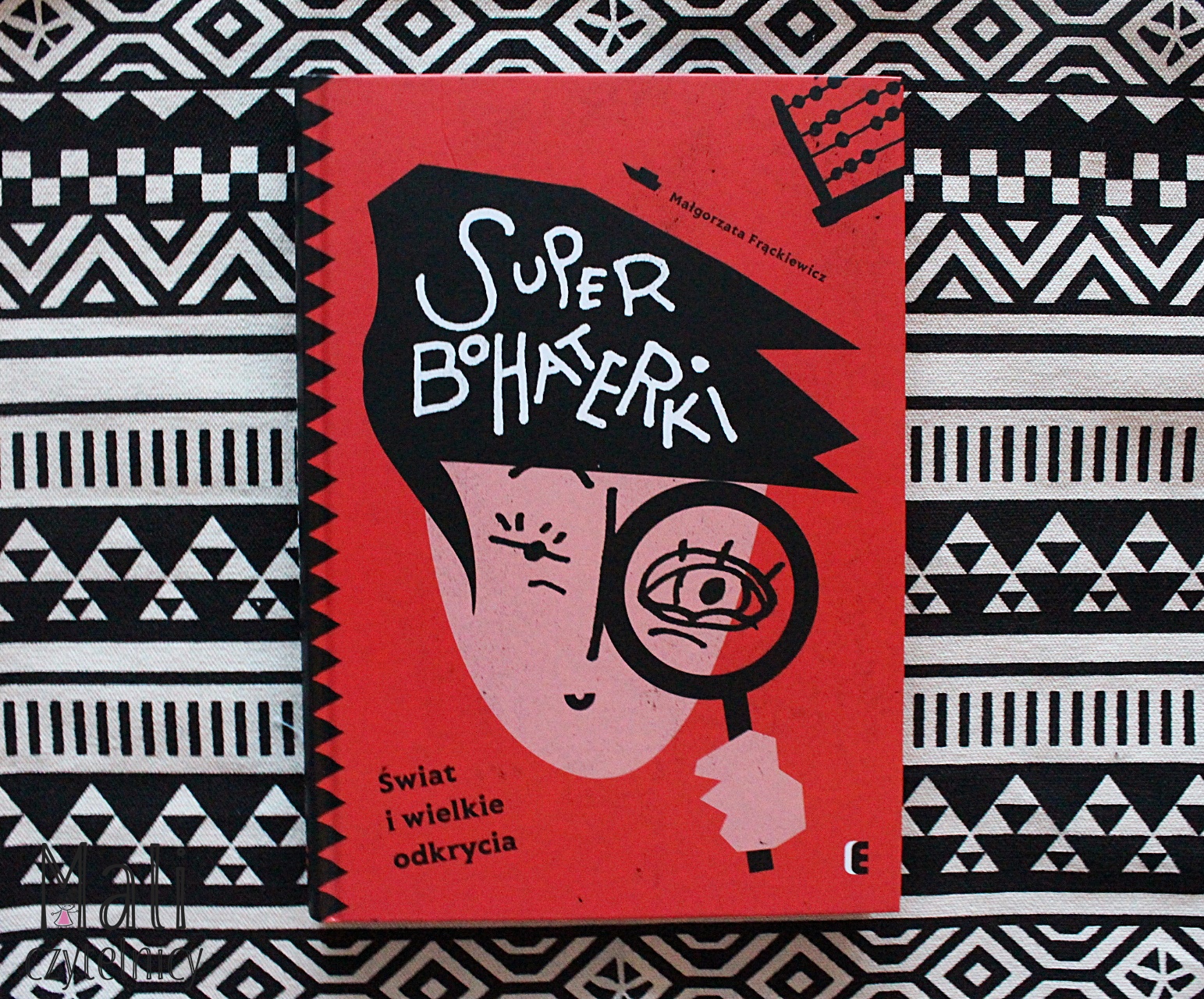 Superbohaterki. Świat i wielkie odkrycia