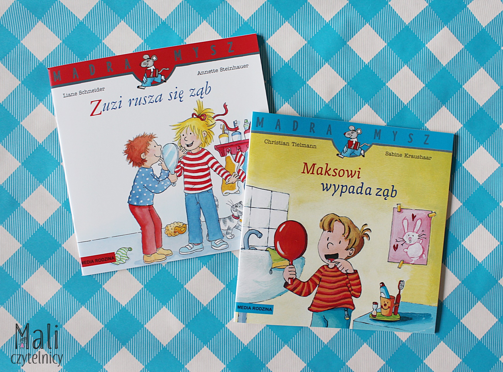 Zuzi rusza się ząb / Maksowi wypada ząb