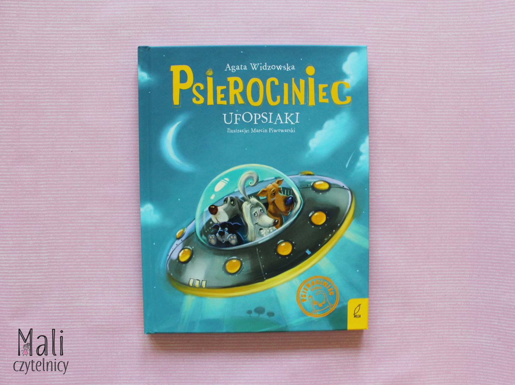 Psierociniec. Ufopsiaki