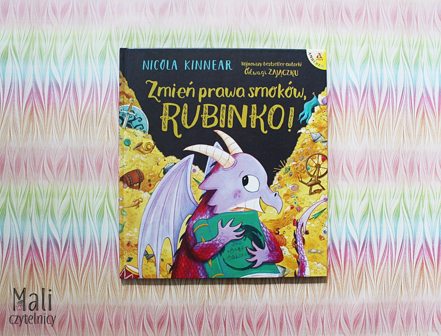 Zmień prawa smoków, Rubinko!