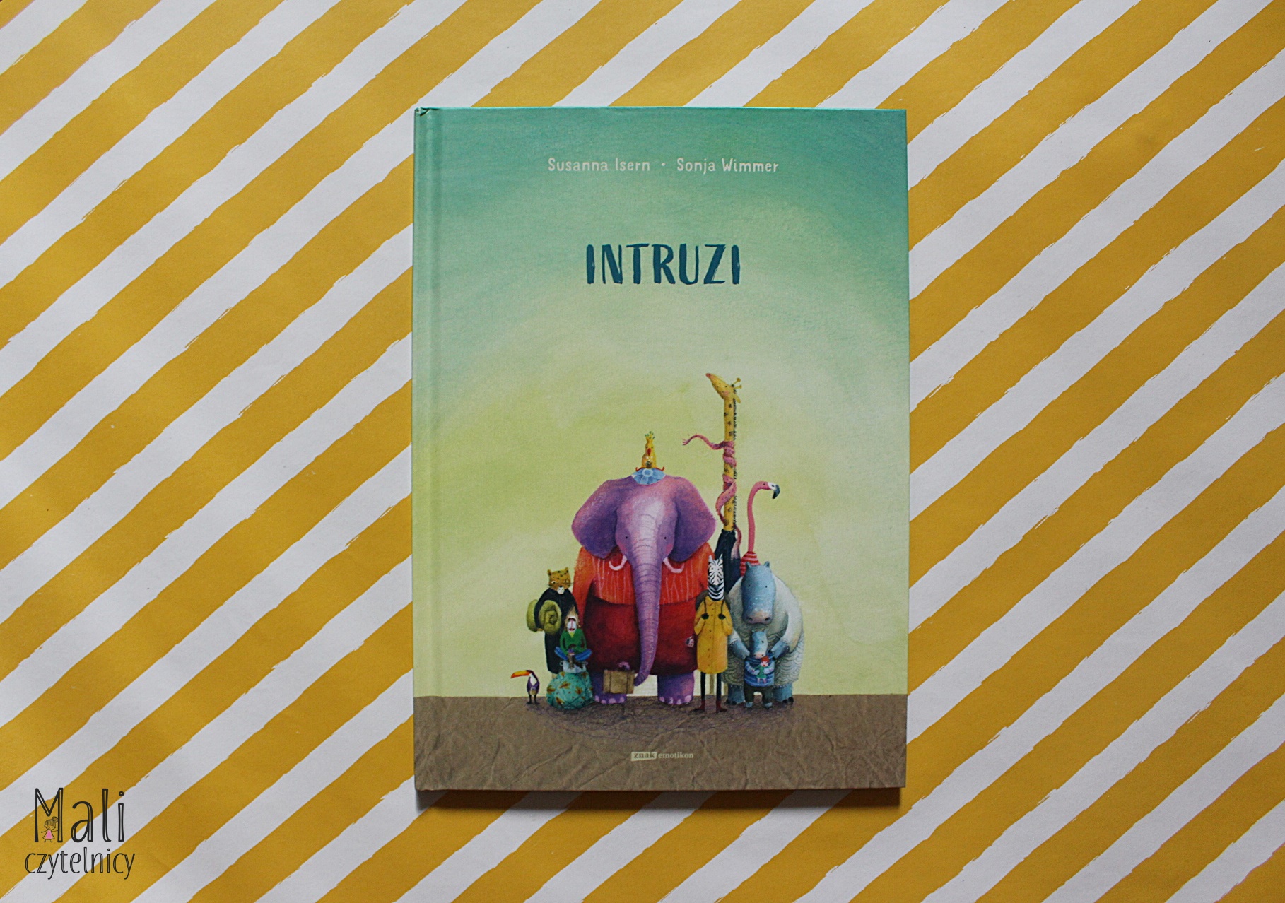 Intruzi