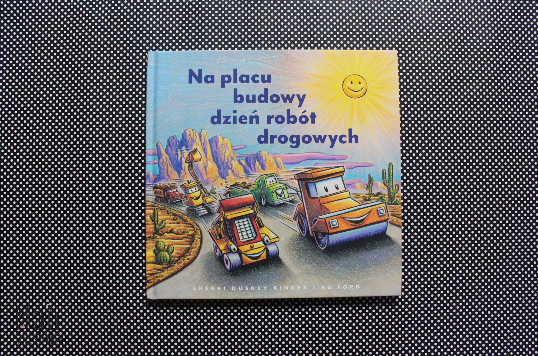 Na placu budowy dzień robót drogowych