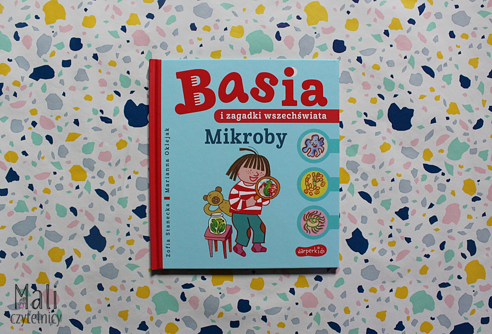 Basia i zagadki wszechświata. Mikroby