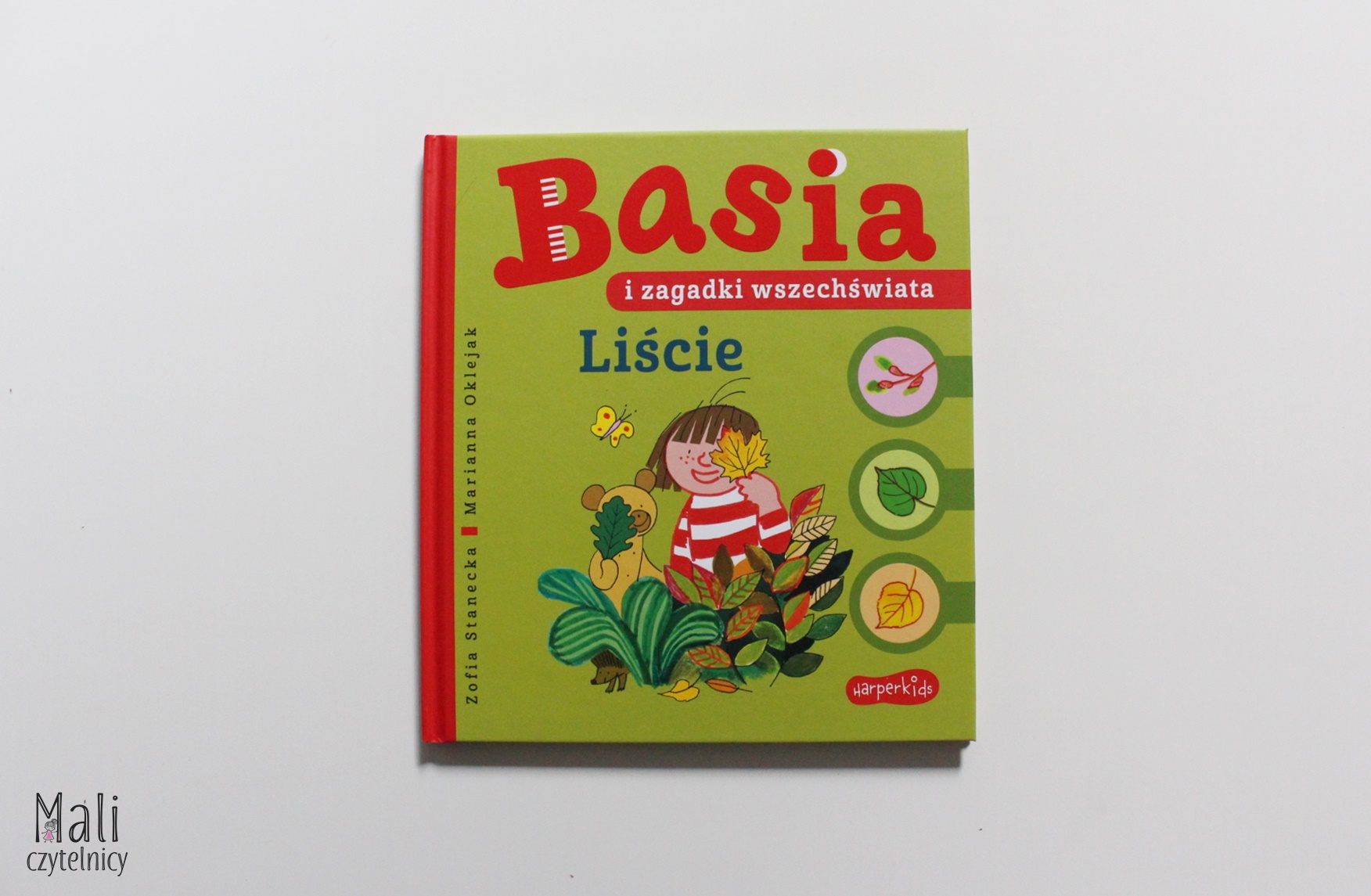 Basia i zagadki wszechświata. Liście